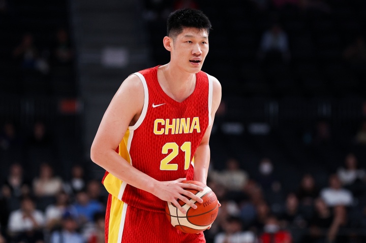 抢疯了！中国男篮篮板42