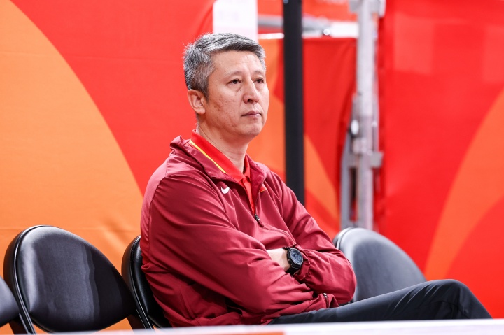 媒体人：铜牌战还要备战伊朗 郭士强肯定在这种场合不会主动请辞